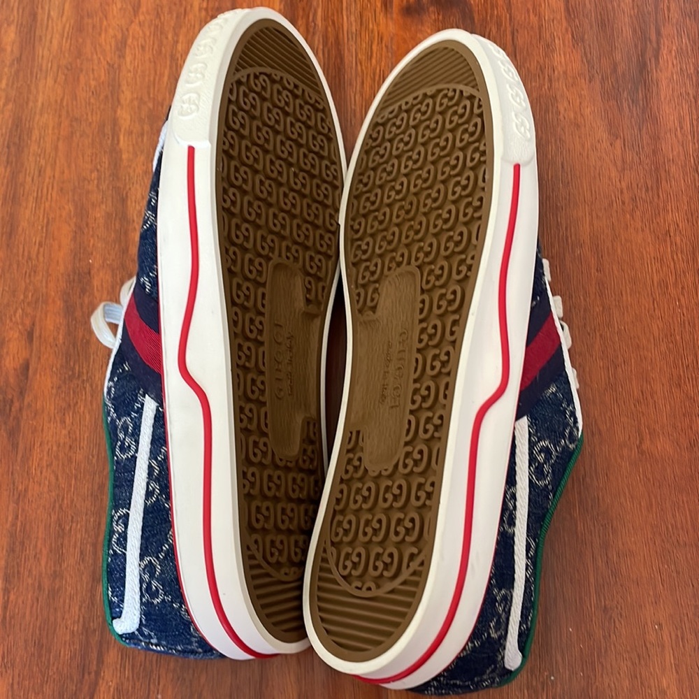 Gucci denim tennis sneaker. Size 39 - Picture 5 of 6